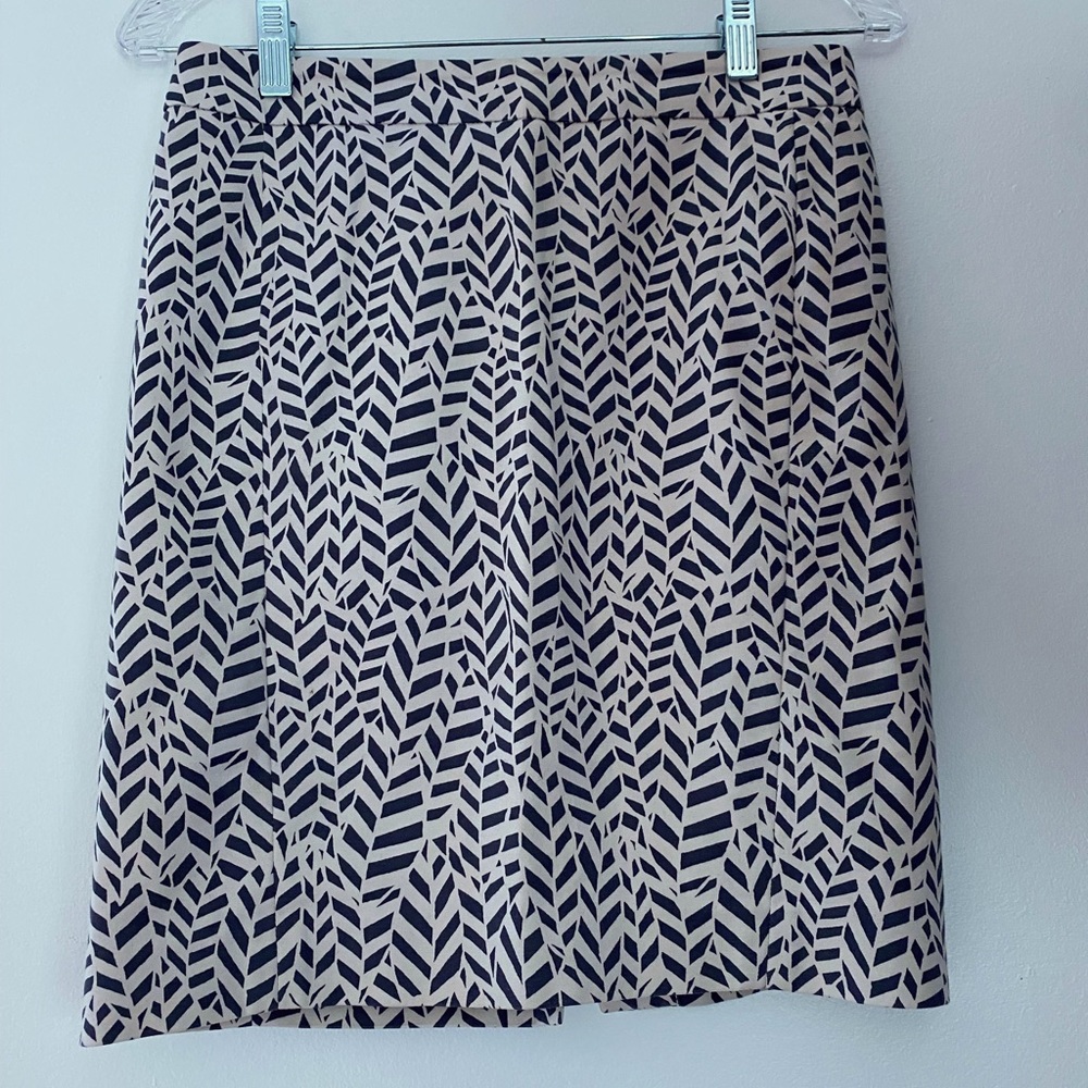 Loft skirt